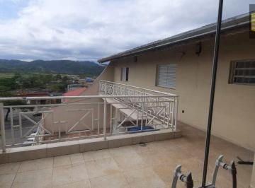 Casa · 300m² · 3 Quartos · 6 Vagas · Casa com 3 dorms, Vila Brás Cubas, Mogi das Cruzes - R$ 636 mil, Cod: 2923