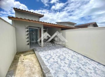 Casa · 69m² · 2 Quartos · 2 Vagas · Casa em Peruíbe