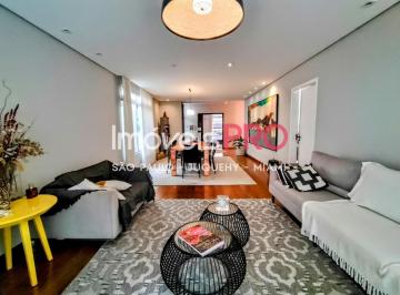 Casa · 407m² · 4 Quartos · 4 Vagas · Linda casa no Planalto Paulista reformada, 4 suítes e 4 vagas