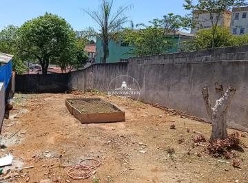Foto 01 · Terreno de esquina com quase 180m no centro de Cotia por apenas 299 mil