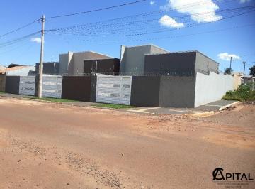 Casa · 68m² · 2 Quartos · 2 Vagas · Imóvel com localização privilegiada