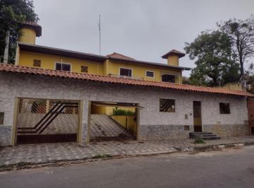 2022/11/1a620442e64c8bf3a554c5bcecf2c8af.jpg · CASA - VILA ÁUREA