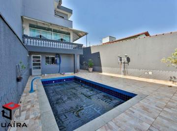 Casa · 294m² · 3 Quartos · 4 Vagas · Sobrado amplo com 304m² localizado na Vila Scarpelli em Santo André- SP.