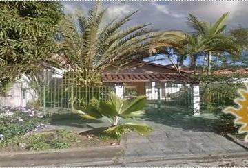 Imagem do Imóvel · Ótima localização casa com 03 dorm, sendo 01 suíte  !!!