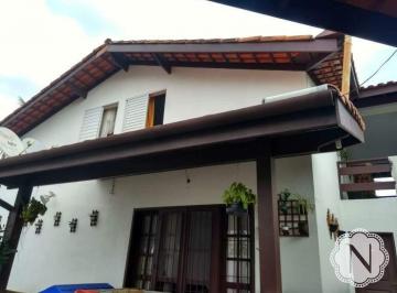 Casa · 200m² · 4 Quartos · 2 Vagas · Sobrado à venda com 4 quartos no bairro Praia dos Sonhos 