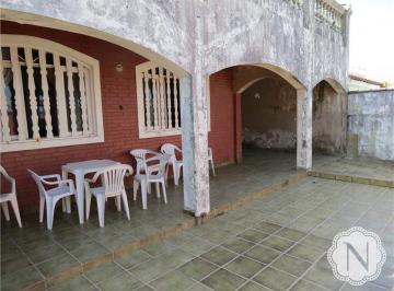 Casa · 276m² · 5 Quartos · 4 Vagas · Sobrado à venda com 5 quartos no bairro Centro 