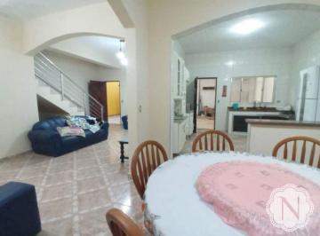 Casa · 323m² · 4 Quartos · 2 Vagas · Sobrado à venda com 4 quartos no bairro Gaivota (Praia)