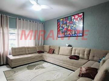 41f0a640b4dea816d6475cba290bd52a.jpg · Sobrado de 180m² com 4 quartos