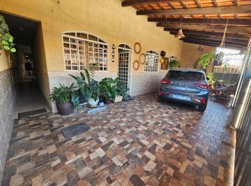 Casa Venda 150m² de 3 quartos · QD 113 Linda casa reformada de 3 quartos sendo 1 suíte!!!!