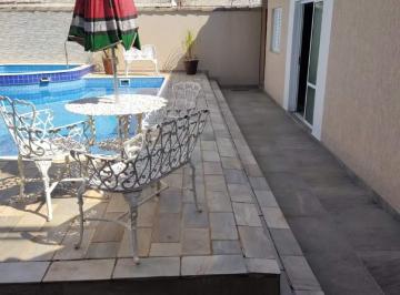 Casa · 356m² · 5 Quartos · 4 Vagas · Casa para locação com 5 dormitórios sendo 4 suítes - Centro