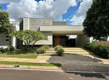 img0 · Casa Condomínio em Araraquara