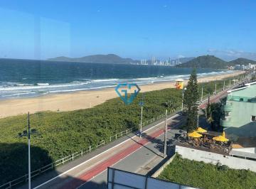 Apartamento · 112m² · 3 Quartos · 2 Vagas · Apartamento Alto Padrão na Praia Brava