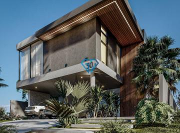 Casa · 360m² · 4 Quartos · 4 Vagas · Casa no Condomínio Caledônia