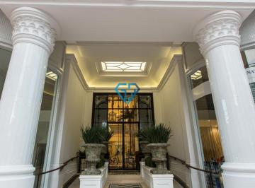 Apartamento · 159m² · 3 Quartos · 3 Vagas · Apartamento na Av. Brasil