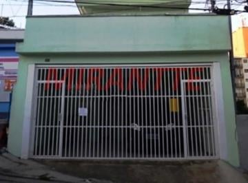 8e8141716da0145e27f22715403cb92d.jpg · Sobrado de 130m² com 4 quartos