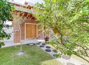 cb5cdba7726f1ac2eecca82f6d1ffd46b01d91e7 · Casa com 4 dormitórios à venda, 263 m² por R$ 1.985.000,00 - Urbanova - São José dos Campos/SP