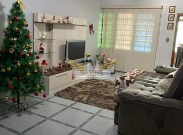 Casa · 250m² · 3 Quartos · 5 Vagas · Sobrado com 3 Quartos para Comprar, 250m² - Paraíso, Santo André/SP.