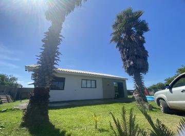 202402261355373171.jpg · Casa para Venda em Imbituba, ITAPIRUBÁ, 2 dormitórios, 1 suíte, 1 banheiro, 5 vagas
