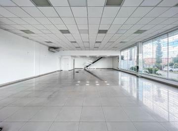 3899_iF9FNurPI2tC1xv9ZKp_3899682f3af35606b.jpg · Loja para alugar com 580m² de área total no Capão Raso em Curitiba