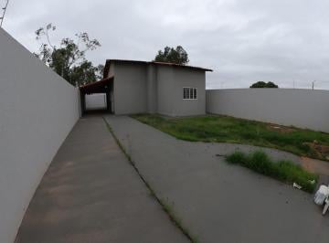 Casa · 90m² · 2 Quartos · 3 Vagas · Casa 2 quartos aluguel mensal