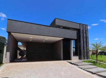 Casa com 3 Quartos, 144 m² - venda ou aluguel - Condomínio Bella Vittà · Casa com 3 Quartos, 144 m² - venda por R$ 1.350.000 ou aluguel por R$ 6.714/mês - Condomínio Bella V