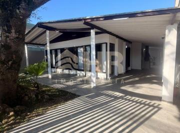 Casa · 109m² · 3 Quartos · 1 Vaga · Casa com 03 dormitórios sendo 01 suíte e 01 vaga d