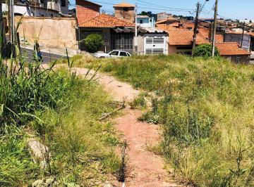Terreno · 250m² · Terreno de 250m² escriturado à venda próximo ao centro
