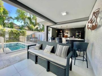 Casa · 370m² · 5 Quartos · 2 Vagas · Casa à venda - em Vargem Grande