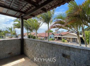 Casa · 300m² · 8 Quartos · 3 Vagas · Casa à venda no bairro Itapocoroi - Penha/SC