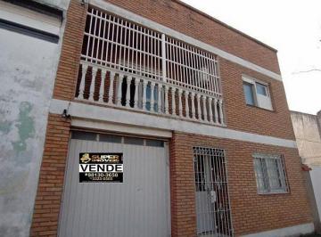 Casa · 202m² · 4 Quartos · 3 Vagas · Casa à venda - no Centro