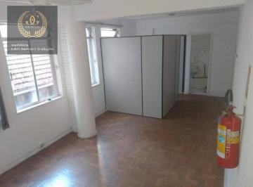 e202d6520b2c2708d3532e4ed8828d49a56d3caa · Sala comercial