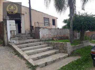 088b70c2827b7b9010c763d039e07799eb6643d8 · Três Casas no Mesmo Terreno...