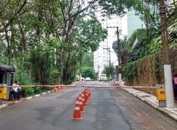 Apartamento de 3 quartos, São Paulo · Rua Com Cancela Reformado 3 Dormitórios 1 Suíte 92 Úteis 2 Vagas E Lazer