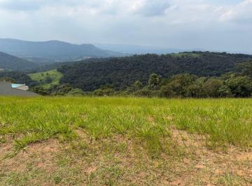 Belíssimo terreno de 723,98 m², pequeno declive, fundo para mata, vistas para mo · Terreno Aldeia da Serra - ALTAVIS