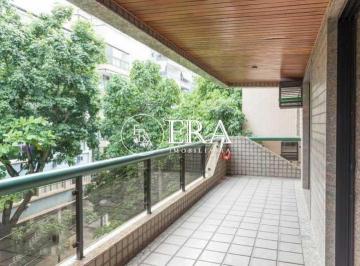 Apartamento · 164m² · 4 Quartos · 2 Vagas · Tijuca- Rua Marques de Valença- Apartamento amplo, 4 quartos, 2 suítes, dependên
