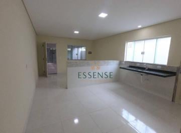 Sala e cozinha · Casa térrea no bairro Meu Cantinho em Suzano, dispõe de 02 dormitórios