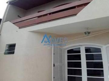 Casa · 225m² · 4 Quartos · 2 Vagas · Sobrado 4 dormitórios