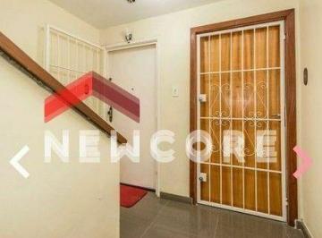 Apartamento no Presidente Casteli Branco. a venda em Rua Eurico Lara - Medianeir · Apartamento em Rua Eurico Lara - Medianeira - Porto Alegre/RS