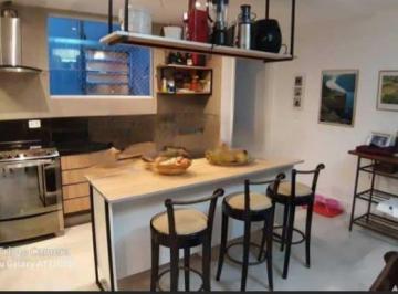 Apartamento de 3 quartos, Rio de Janeiro · Excelente oportunidade no Leblon Totalmente Reformado com Direito a Lage