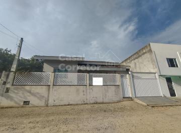 Casa · 145m² · 3 Quartos · 2 Vagas · CASA DE ALVENARIA COM TRÊS DORMITÓRIOS SENDO UMA SUÍTE
