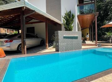Casa · 400m² · 4 Quartos · 2 Vagas · Casa Linda no Condomínio Clube dos 200