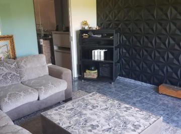 Casa · 135m² · 2 Quartos · 2 Vagas · Box Cataratas Iate Clube