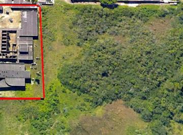 Terreno · 7000m² · Area para construção residencial ou comercial À VENDA no Guarujá.