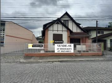 Casa · 200m² · 5 Quartos · 10 Vagas · Casa comercial no Floresta
