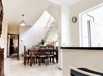 Casa · 213m² · 3 Quartos · SOBRADO 3 DORMITÓRIOS - CONDOMÍNIO CRUZEIRO DO SUL