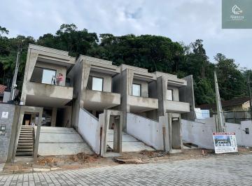 Casa · 166m² · 2 Vagas · Casa à venda no bairro Glória - Joinville/SC