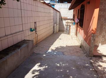 Casa de 4 quartos, Salvador · Itapoã, 4/4, sendo duas suítes! Pode financiar!