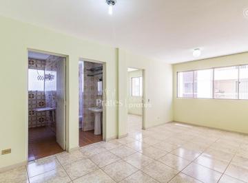 Ampla Sala para 2 ambientes · Apartamento à venda - no Centro