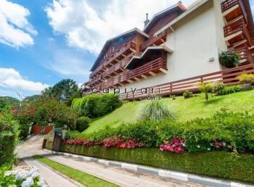 Apartamento · 135m² · 3 Quartos · 2 Vagas · Apartamento à venda em Campos do Jordão, ótimo padrão, lazer completo