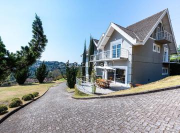 Casa · 500m² · 7 Quartos · 12 Vagas · 7 suítes - Vista Panorâmica, Fácil Acesso em Campos do Jordão